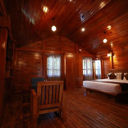 Wanders In Travel Company Hotell Madikeri Eksteriør bilde