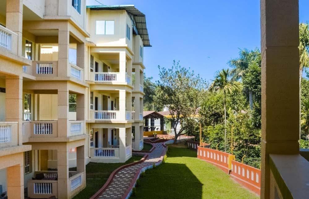 Wanders In Travel Company Hotell Madikeri Eksteriør bilde