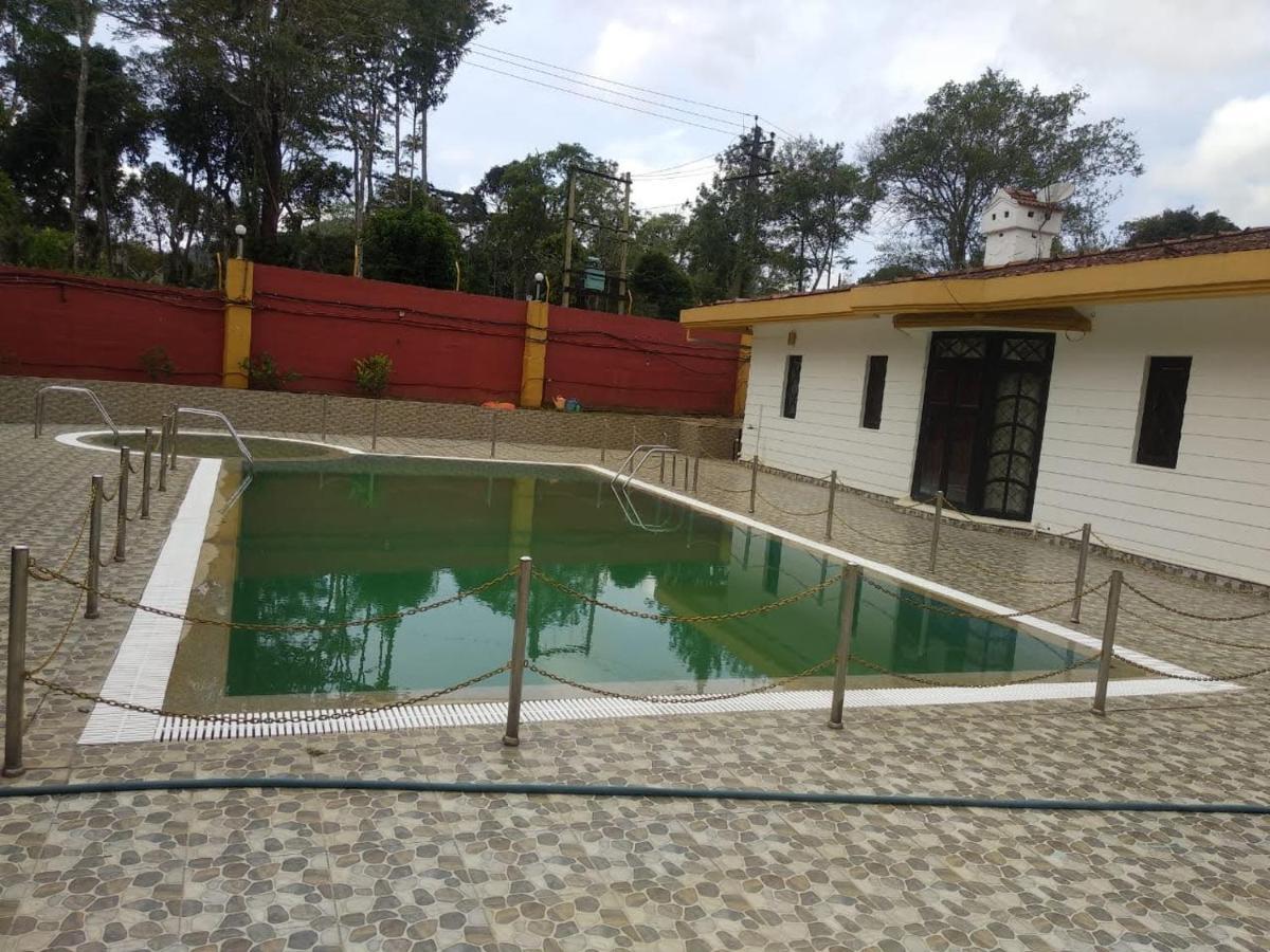 Wanders In Travel Company Hotell Madikeri Eksteriør bilde