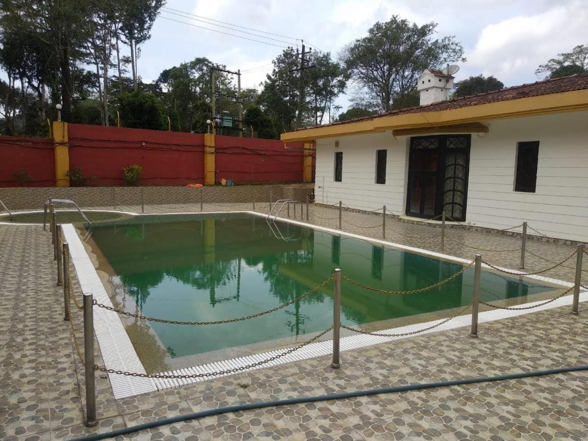 Wanders In Travel Company Hotell Madikeri Eksteriør bilde