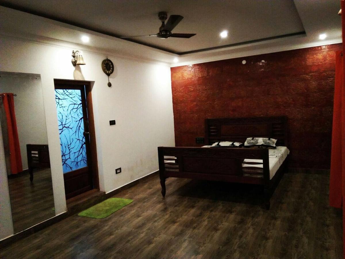 Wanders In Travel Company Hotell Madikeri Eksteriør bilde